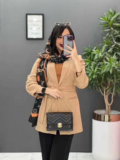 مانتو کتی کمردار