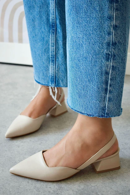 کفش پاشنه‌بلند کلاسیک زنانه polka-store polka-store