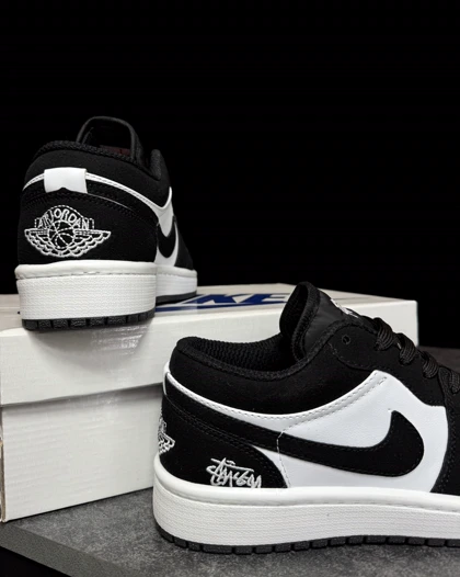 کتانی جردن وان استاسی