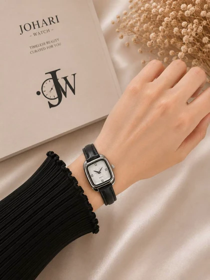 ساعت مچی زنانه مربع چرمی کد W464