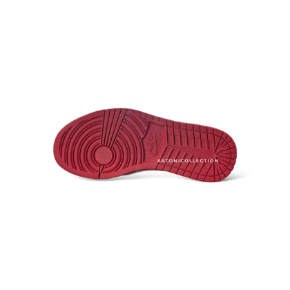 کتانی نایک ایر جردن 1 رترو ساق‌دار ورنی nike jordan 1 retro high og patent bred
