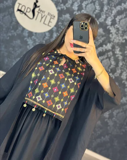 مانتو و دامن آرشین کد : 8072