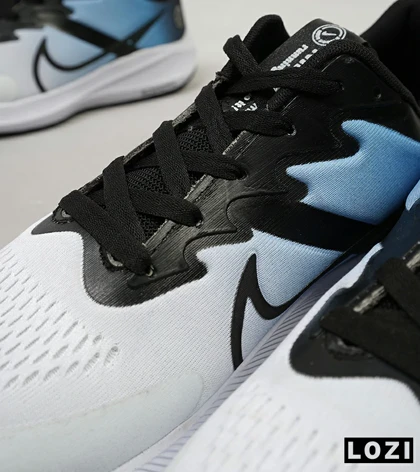 کفش کتانی مردانه سفید آبی NIKE AIR zoomx