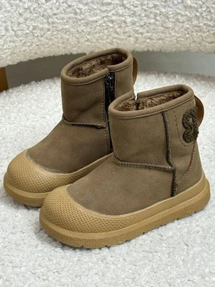 خرید پوتین بچه گانه طرح برشکا