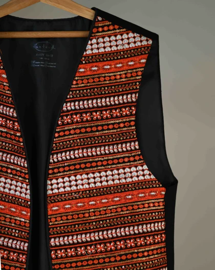 جلیقه سوزندوزی نارنجی