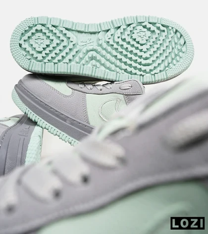 کفش کتانی مردانه و زنانه طوسی سبز نایک NIKE AIR FORCE