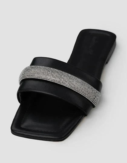 تخت رویه نگین‌دار