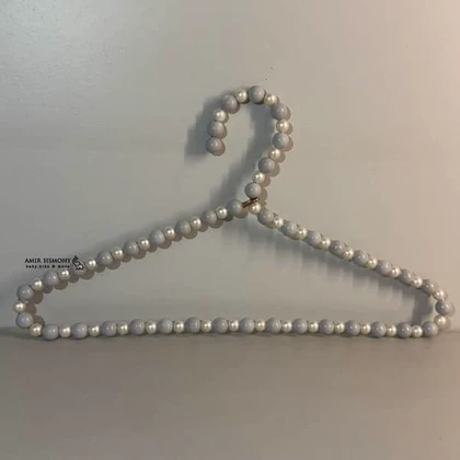 چوب لباسی مرواریدی