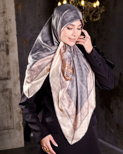 روسری ابریشم گوچی سایز (120) 20223
