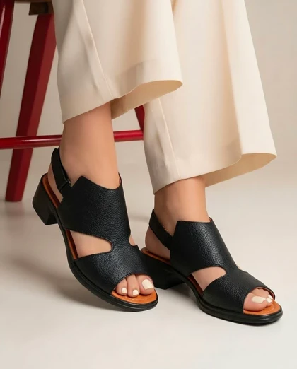 صندل زنانه ریگا