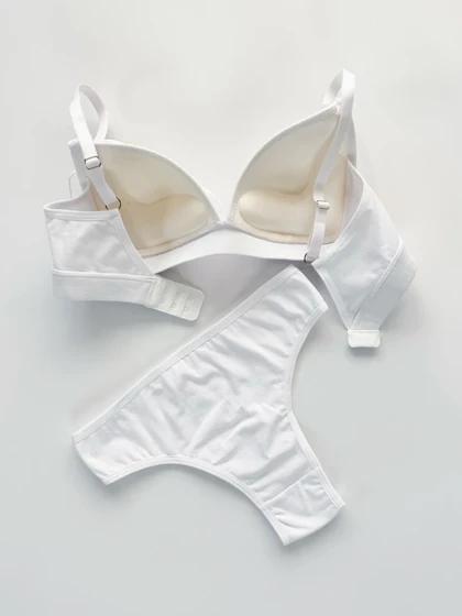 ست شورت و سوتین پوش آپ دار نخ پنبه هارنس دار نوشته کلوین کلاین Calvin klein فیتن Fitan