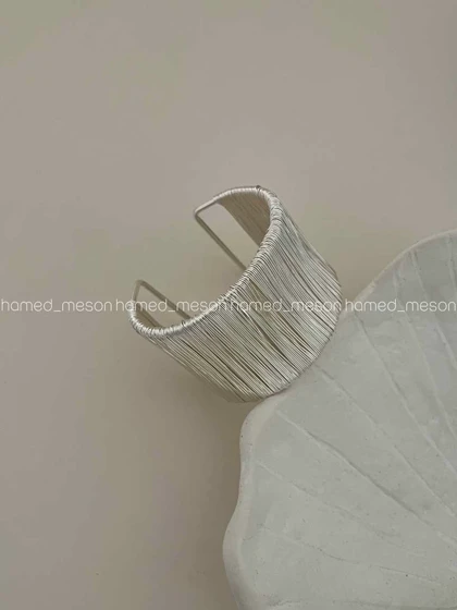 دستبند پهن شیاردار