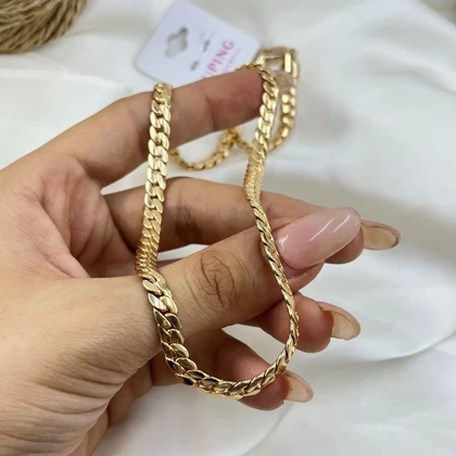 گردنبند زنانه کارتیه مدل آرورا طلایی پهن ژوپینگ