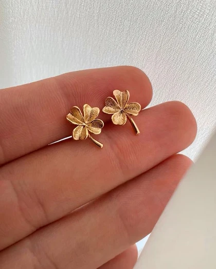 گوشواره میخی گل طلایی ژوپینگ