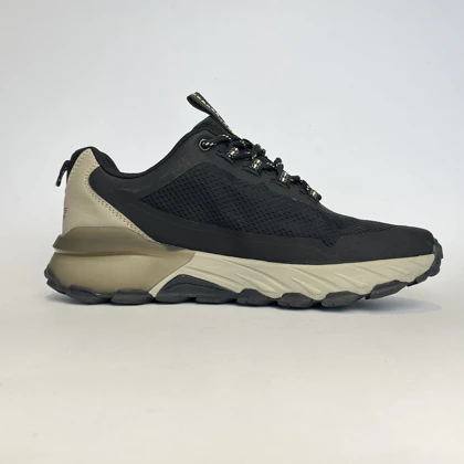 کفش راحتی اسکیچرز مدل مکس پروتکت مشکی کرم