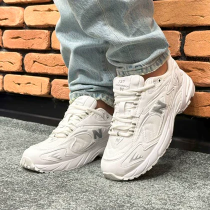 کتانی اسپرت مردانه و زنانه مدل نیوبالانس725 NEW BALANCE رنگ سفید