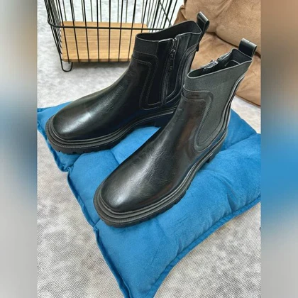 نیم‌بوت بوداپست
