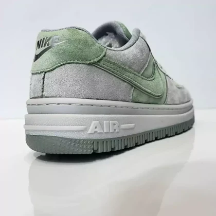 کفش راحتی زنانه نایکی مدل جردن طوسی سبز با کفی طبی