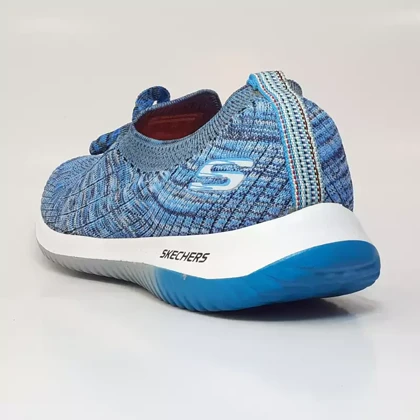 کفش راحتی زنانه اسکچرز دهنه کشی با بند نمایشی آبی برفکی