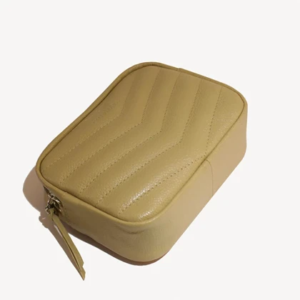 کیف دوشی چرم زنانه