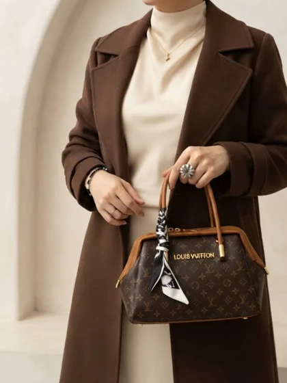 کیف صندوقی LOUIS VUITTON قهوه ای ترند مد