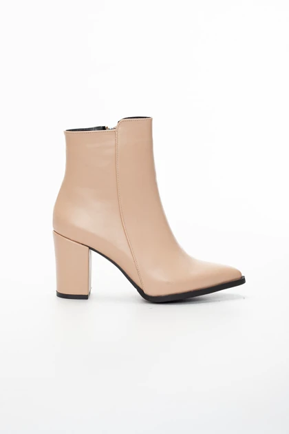 بوت و نیم بوت زنانه lilla lilla