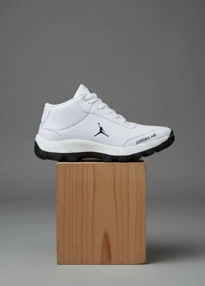 کفش اسپرت مردانه جردن سفید مدل Avin