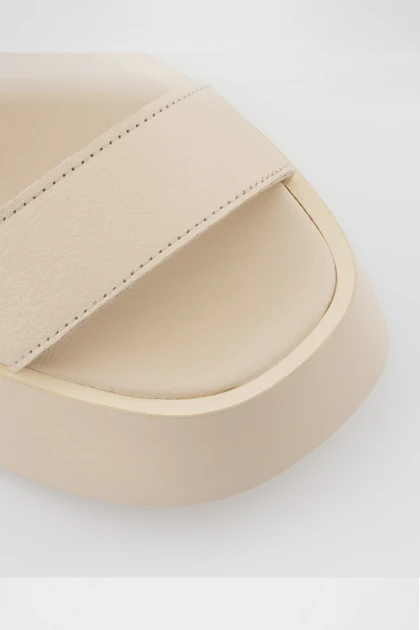 صندل زنانه اورجینال aldo aldo