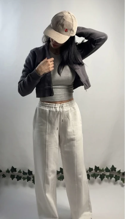 سویشرت کراپ برشکا طوسی