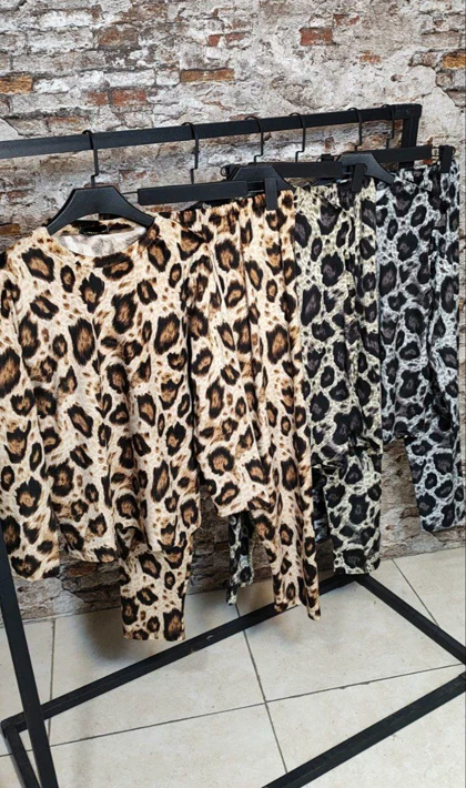 ست مخمل وارداتی مدل شاپرک کد 40181