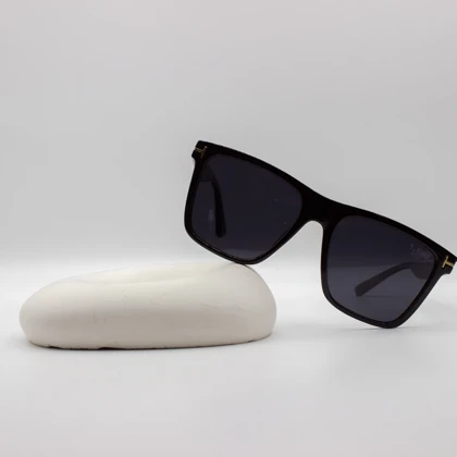 عینک آفتابی تام فورد T.Ford مدل T2226