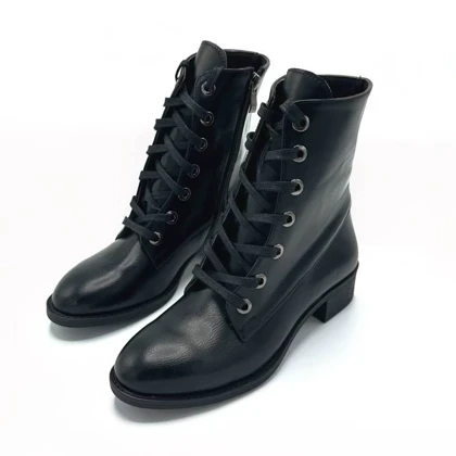 کفش نیم بوت زنانه مدل Stradivarius Flat Ankle Boots - BTB25