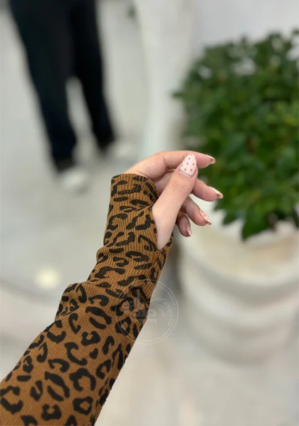 نیم‌تنه پلنگی