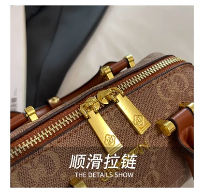کیف دوشی وارداتی طرح COACH کد B342