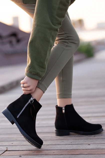 بوت و نیم بوت زنانه داکستورز daxtors