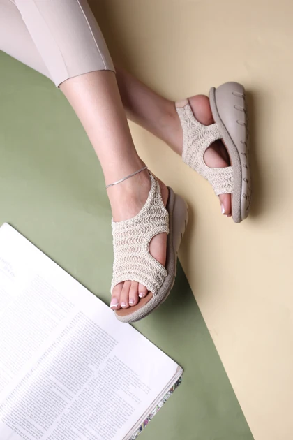 کفش صندل زنانه رکابدار گیپوری