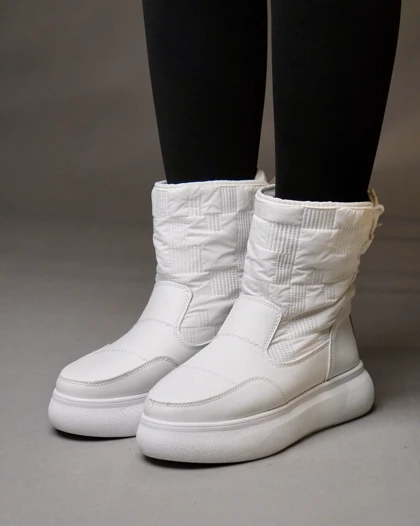 کفش زمستانی زنانه نیم بوت کاپشنی پشت بندی (برند یرفا)