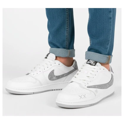 کتانی مردانه ترویس کاستوم نورث فیس