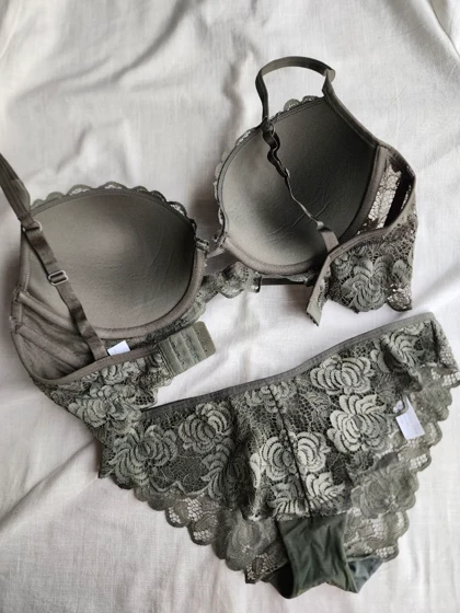 ست شورت و سوتین دانتل جکدار فنردار اروپایی AngGee کد: 5056