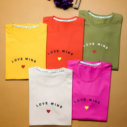 تیشرت love wins