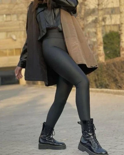 شلوار چرم تو کرک