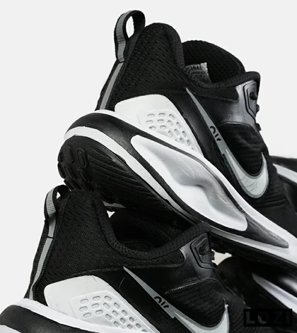 کفش کتانی مردانه و زنانه مشکی سفید مدل NIKE air zoom Pegasus 39