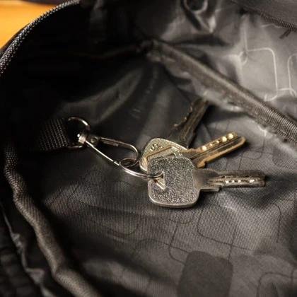 کیف دستی مردانه بیورا مدل shz08