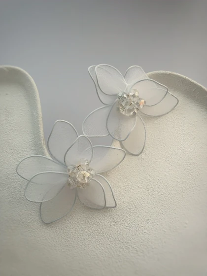 گوشواره گل پارچه ای