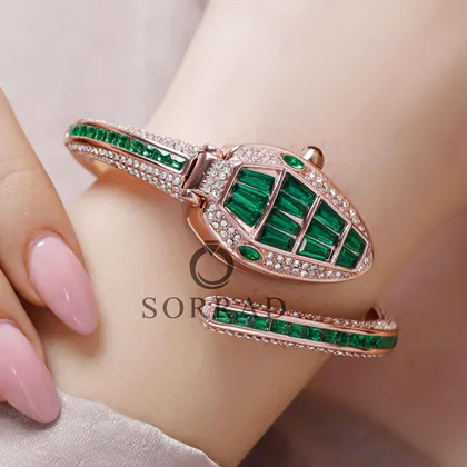 ساعت بولگاری زنانه / ساده بند استیل رنگ سبز-رزگلد دورنگین صفحه سبز-رزگلد