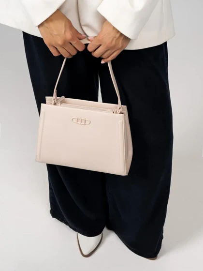 کیف دوشی زنانه دیوید جونز مدل David Jones CM7415