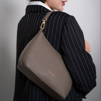 David Jones cm6934A