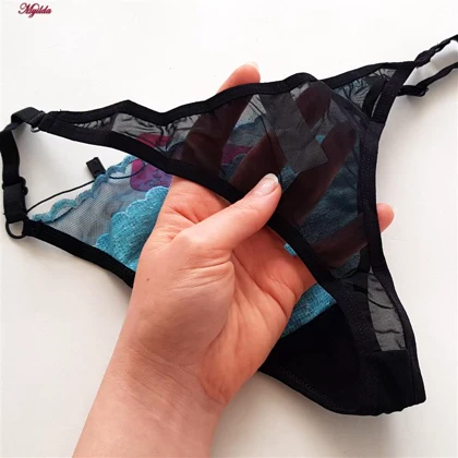 ست شورت و سوتین زنانه برتا مدل دالبری فنردار مخمل رنگ کله غازی کد 4737-2088