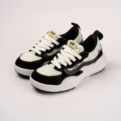 کفش ونس مدل اولترارنج/Vans ultrarange marshmallow
