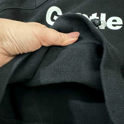 بلوز دخترانه لاینردار مشکی مرواریدی CONTLE